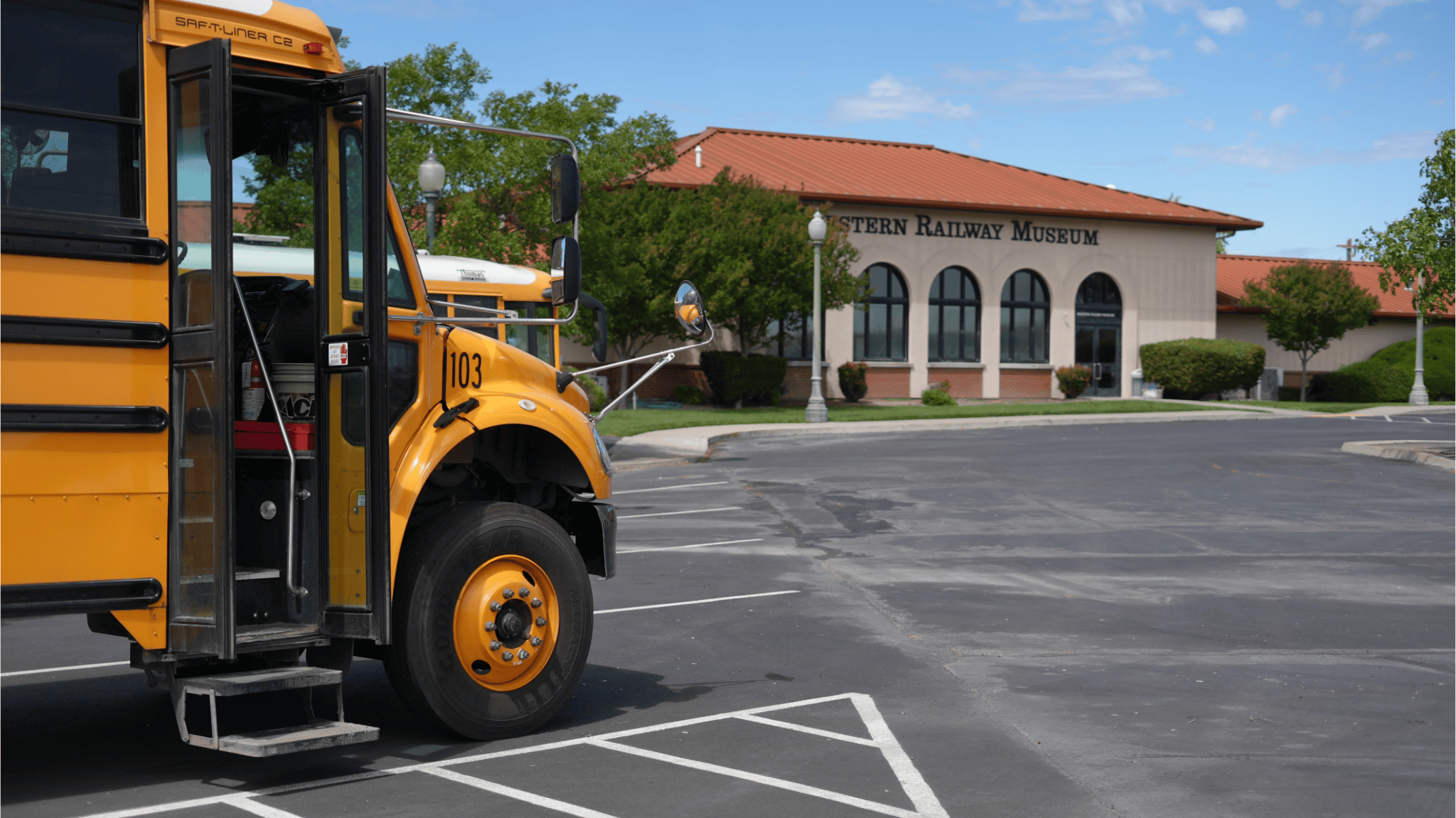 School Train Ride Excursion Educational Field Trips Schools Seniors - Western Railway Museum