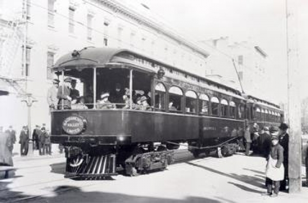 Northern Electric Ry. &quot;Bidwell&quot;at 8th &amp; J St. Station, Sacramento, about 1915. (Sappers Collection in the BAERA Archives.)